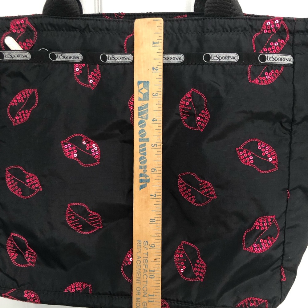 LeSportsac Sequin Lips Tote & Pouch Black Red Pink Zipper Nylon Hot - Picture 11 of 16
